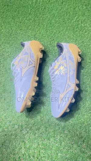 MIZUNO (White)(44)