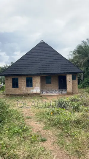 3bdrm Bungalow in Irepodun, Osogbo for sale