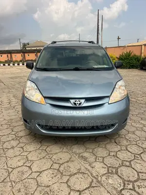 Toyota Sienna LE 4WD 2007 Blue