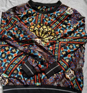 Female Tops