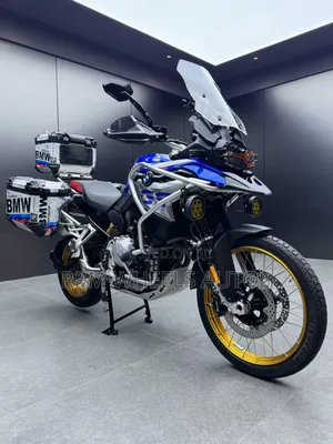 BMW FGS 2021 Blue