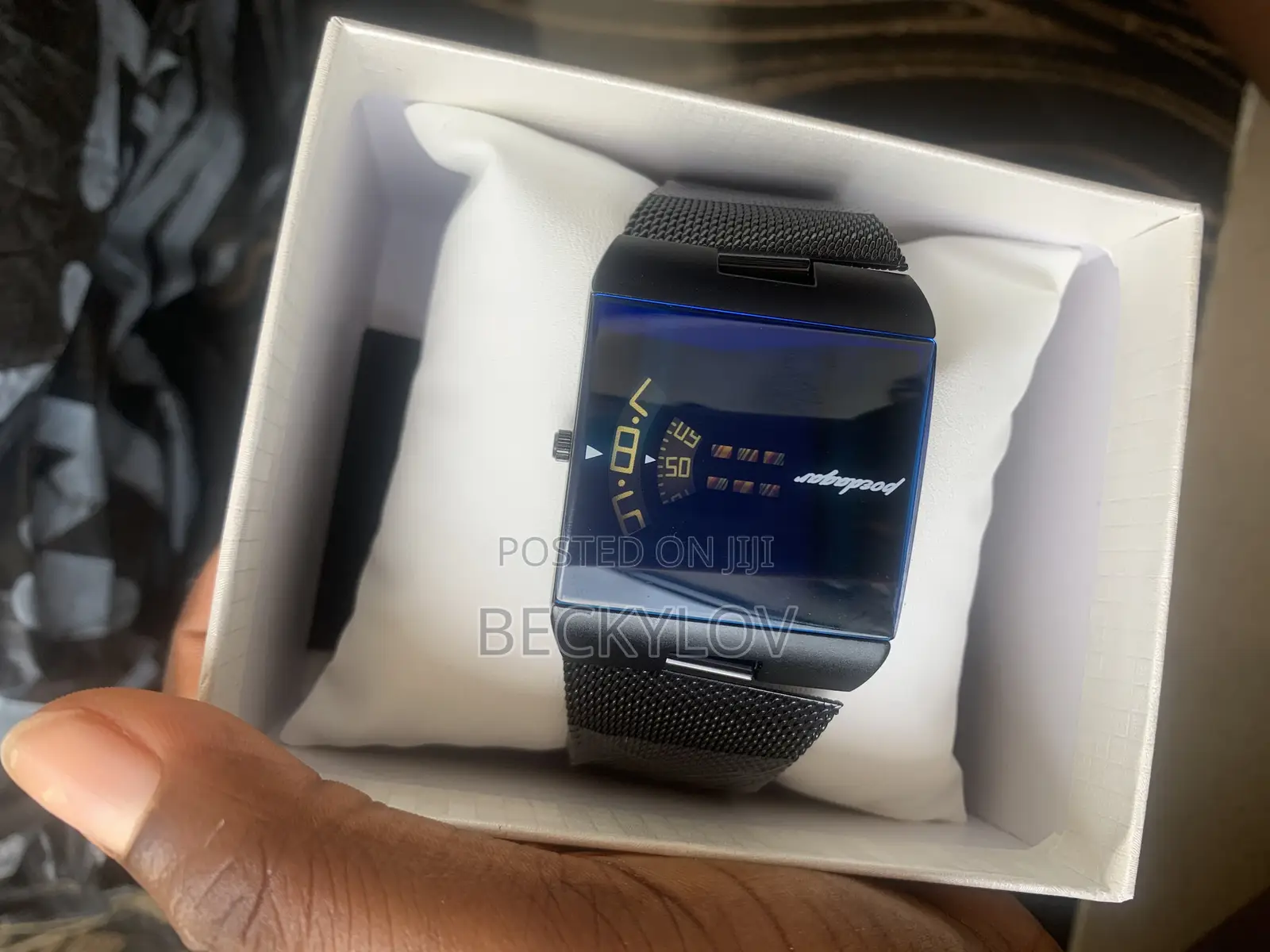 Poedagar Watch
