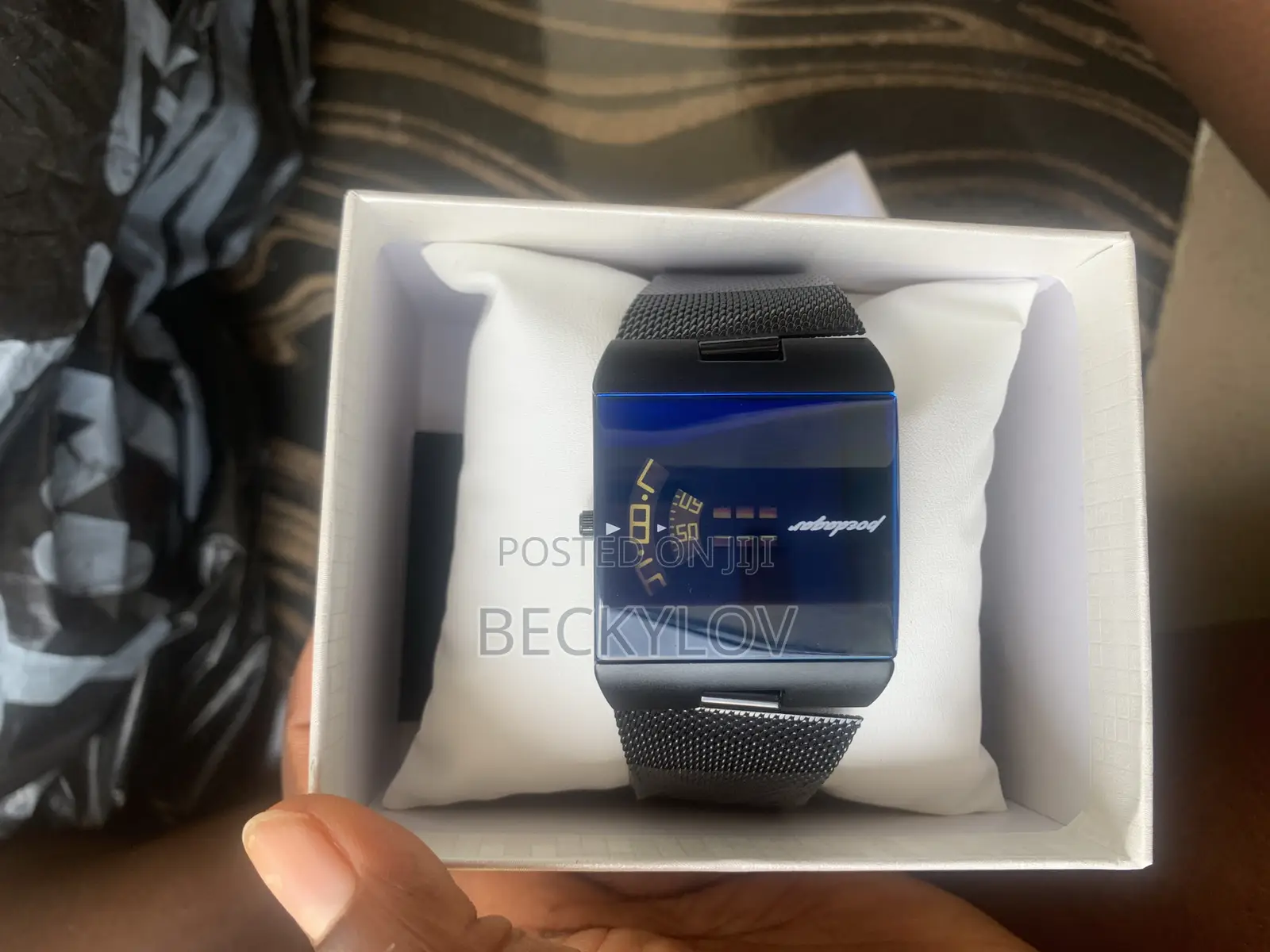 Poedagar Watch