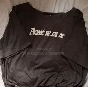 Female Tops
