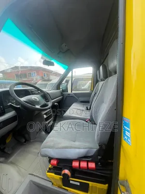 Volkswagen LT 2005 Yellow