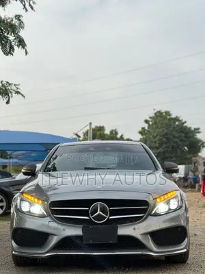Mercedes-Benz C400 4Matic AWD Sedan (3.0L V6 7A) 2015 Gray