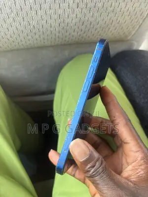 Apple iPhone 12 64 GB Blue