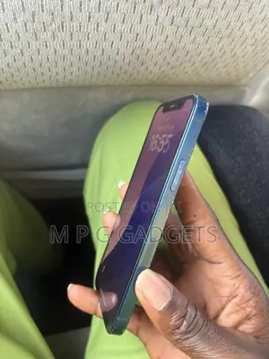 Apple iPhone 12 64 GB Blue