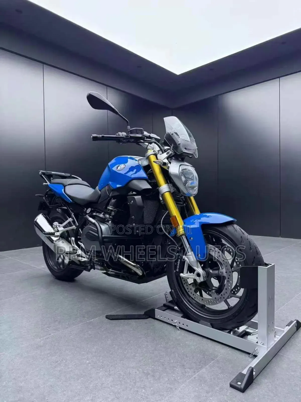 BMW R1200 R 2016 Blue