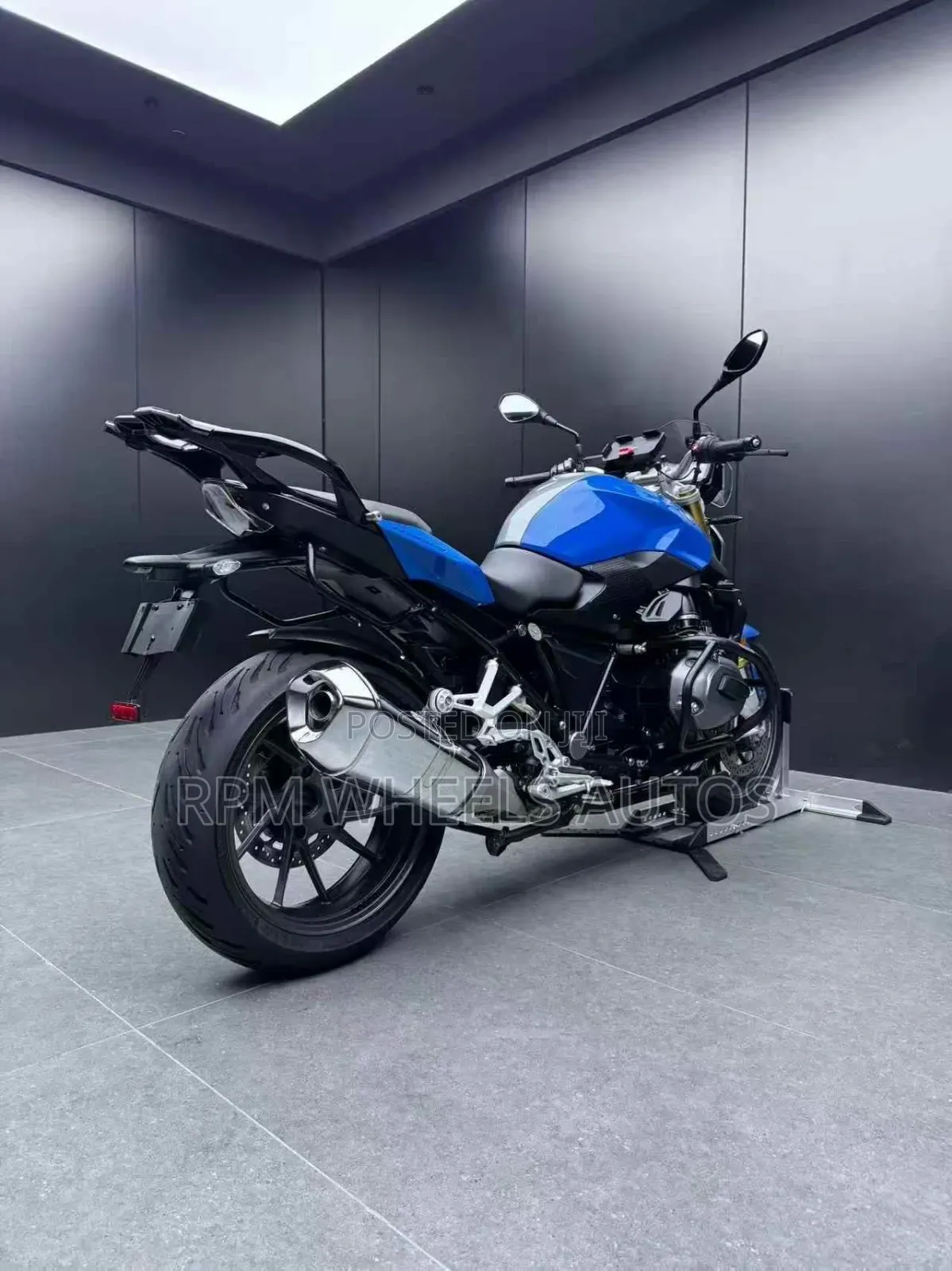 BMW R1200 R 2016 Blue