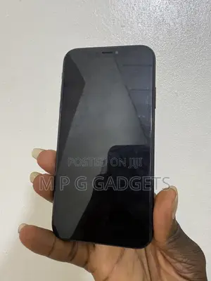 Apple iPhone XR 64 GB Black