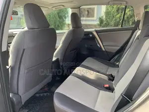 Toyota RAV4 2014 Silver