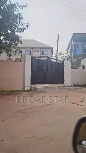 3bdrm Block of Flats in Owerri for sale