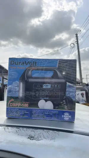 Duravolt 150W Solar Generator (Power Tank) With 50W Panel and 2 Bulbs