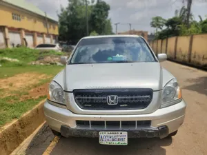 Honda Pilot 2004 Silver