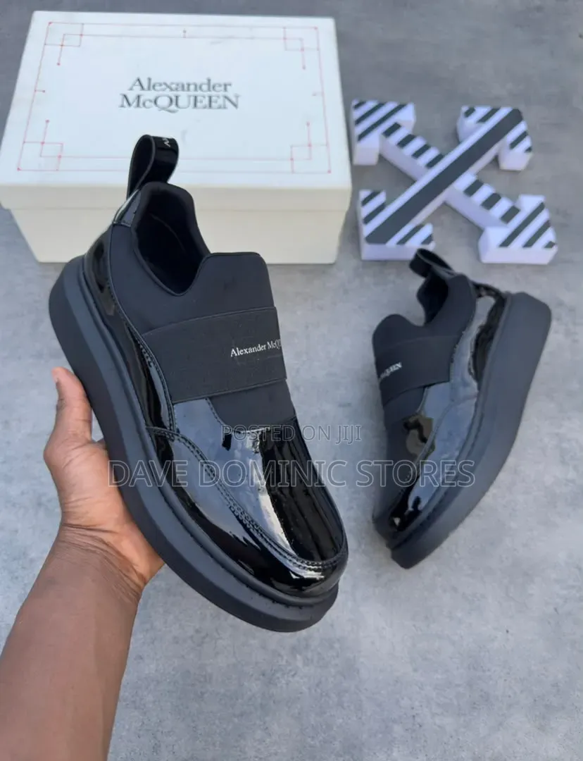 Alexander McQueen Sprint Patent Black Sneakers