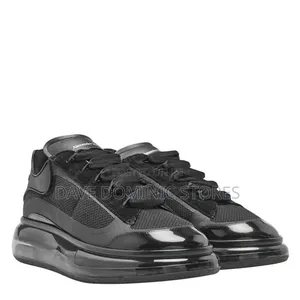Alexander McQueen Sprint Patent Black Sneakers