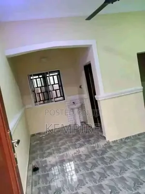 2bdrm Block of Flats in Ikot-Ekpene Road, for rent