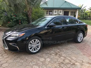 Lexus ES 2014 Black