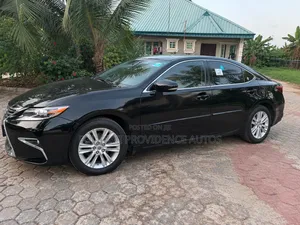 Lexus ES 2014 Black