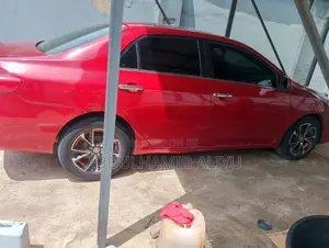 Toyota Corolla LE 4dr Sedan (1.8L 4cyl 4A) 2013 Red