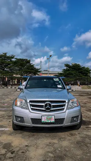 Mercedes-Benz GLK-Class 350 4MATIC 2012 Silver