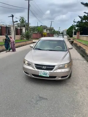 Hyundai Sonata 2006 Gold