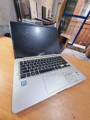 Laptop Asus VivoBook S14 S410UA 8GB Intel Core i7 SSD 256GB