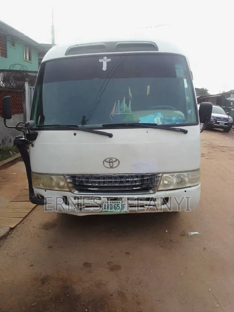 Toyota Coaster 2017 White
