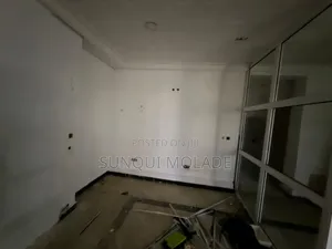 A Shop for Rent in Lekki Phase 1