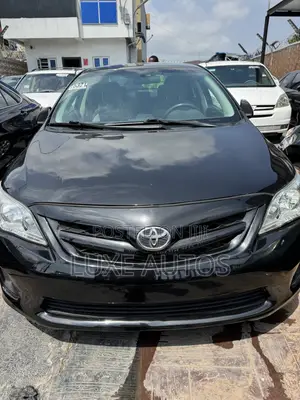 Toyota Corolla LE Special Edition 4dr Sedan (1.8L 4cyl 4A) 2013 Black