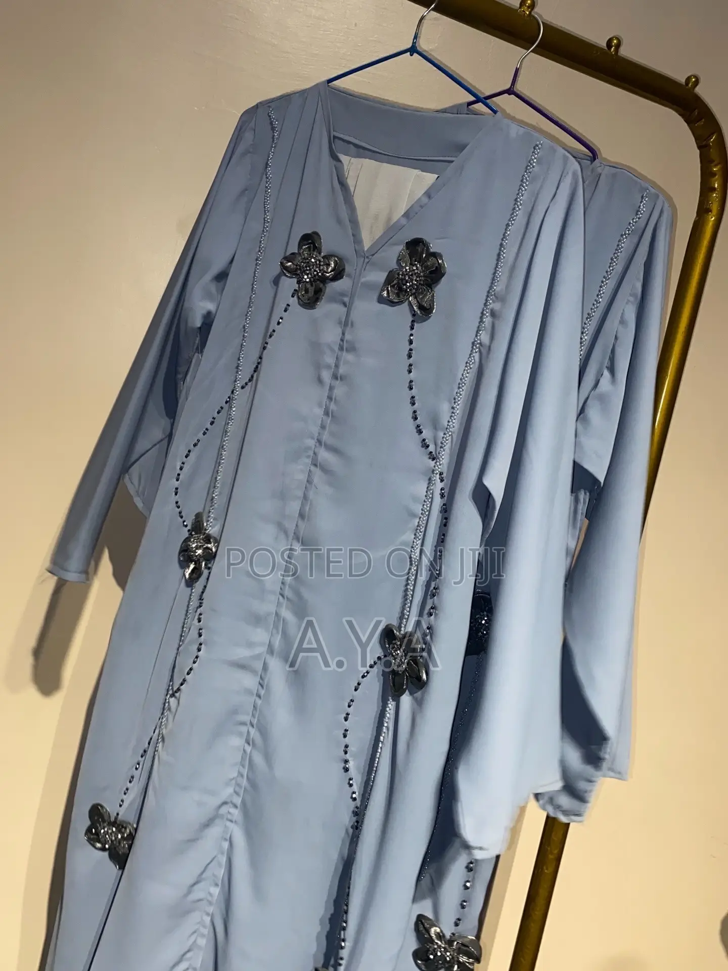 Medium Luxury Abaya