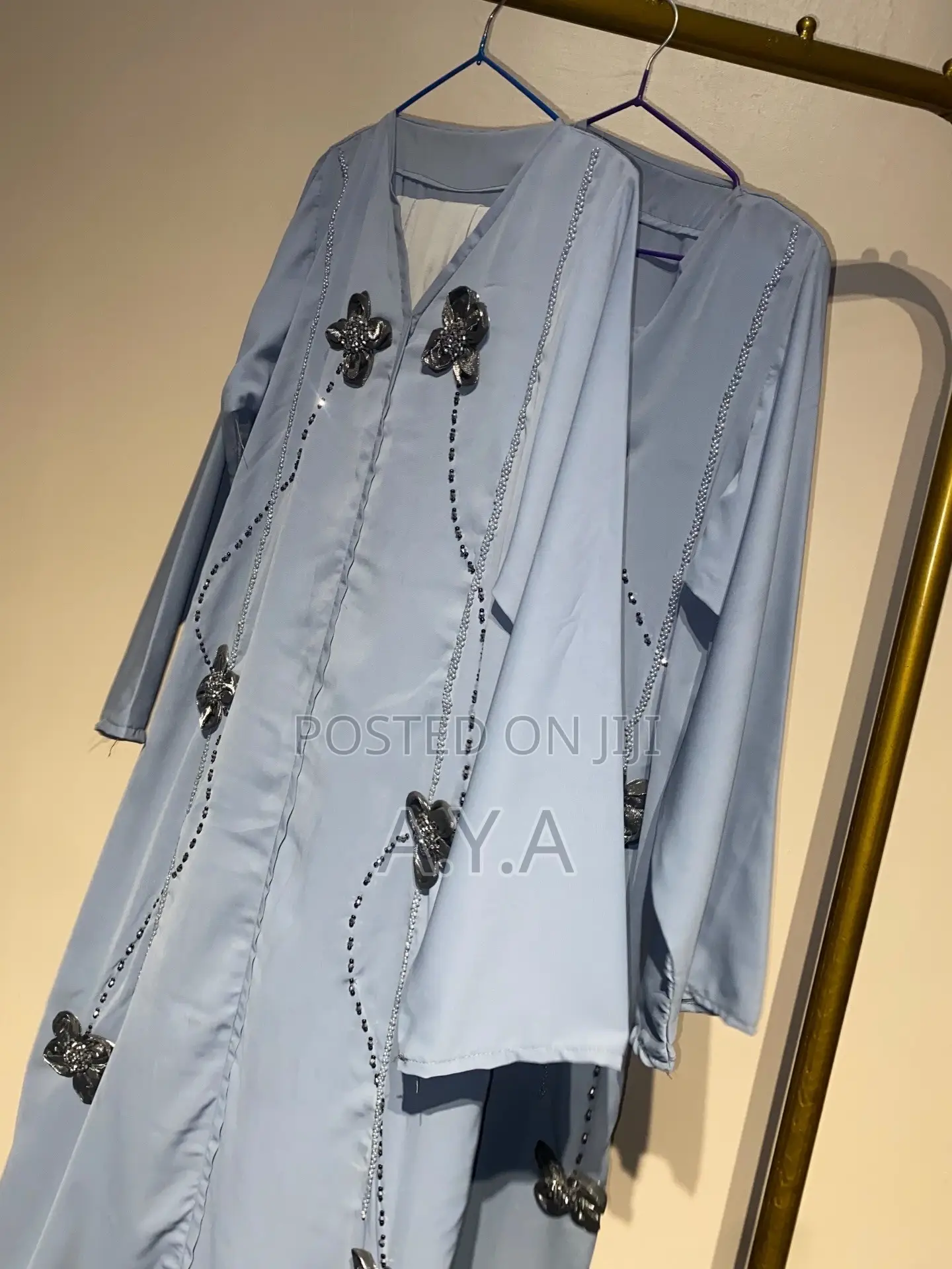 Medium Luxury Abaya