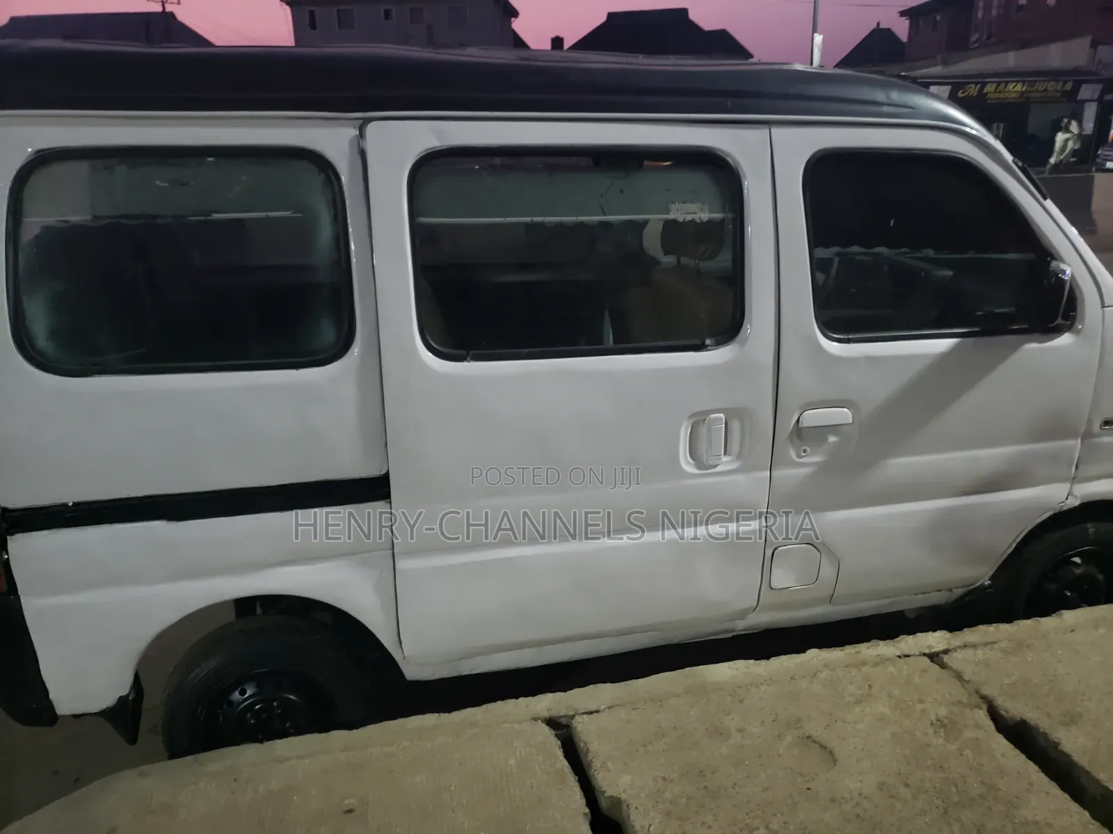 Suzuki Every 2005 White