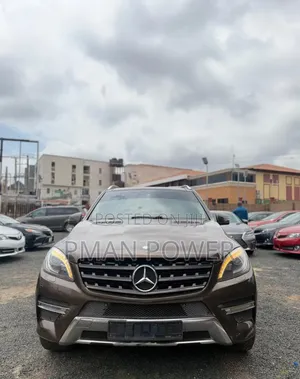 Mercedes-Benz M Class ML350 4dr SUV (3.5L 6cyl 7A) 2014 Gray