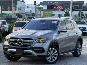 Mercedes-Benz GLE-Class GLE 350 4MATIC 2021 Gold