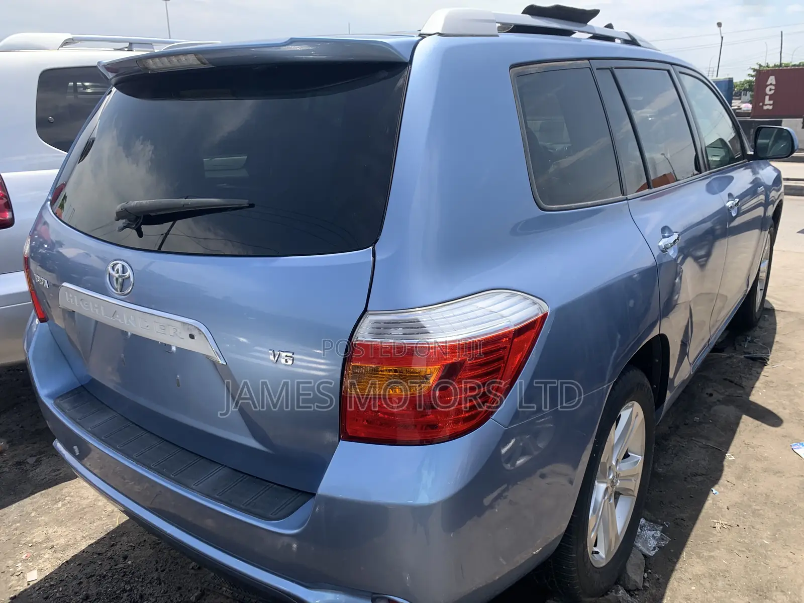 Toyota Highlander 2010 Blue