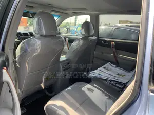 Toyota Highlander 2010 Blue