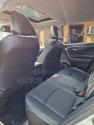 Toyota RAV4 2023