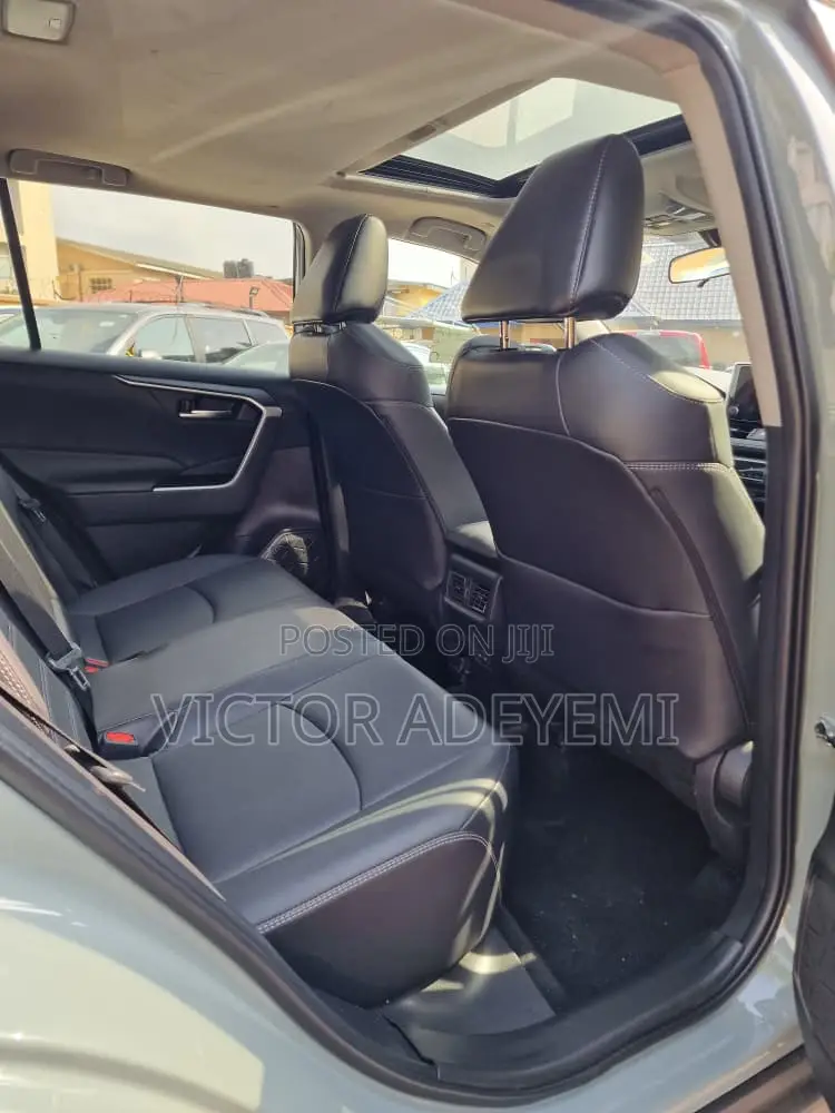 Toyota RAV4 2023