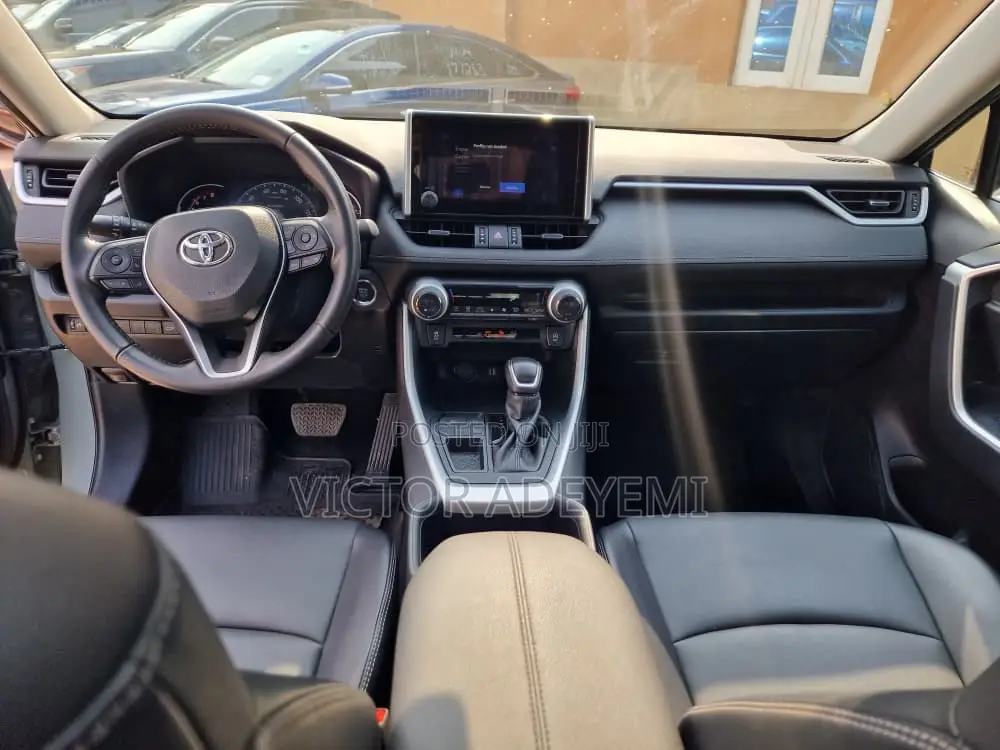 Toyota RAV4 2023