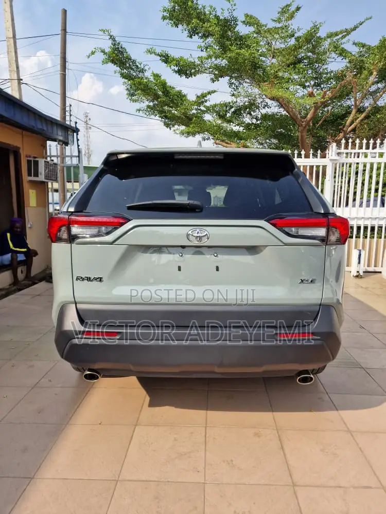 Toyota RAV4 2023
