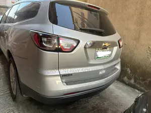 Chevrolet Traverse 2015 Silver