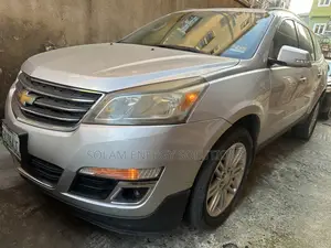 Chevrolet Traverse 2015 Silver