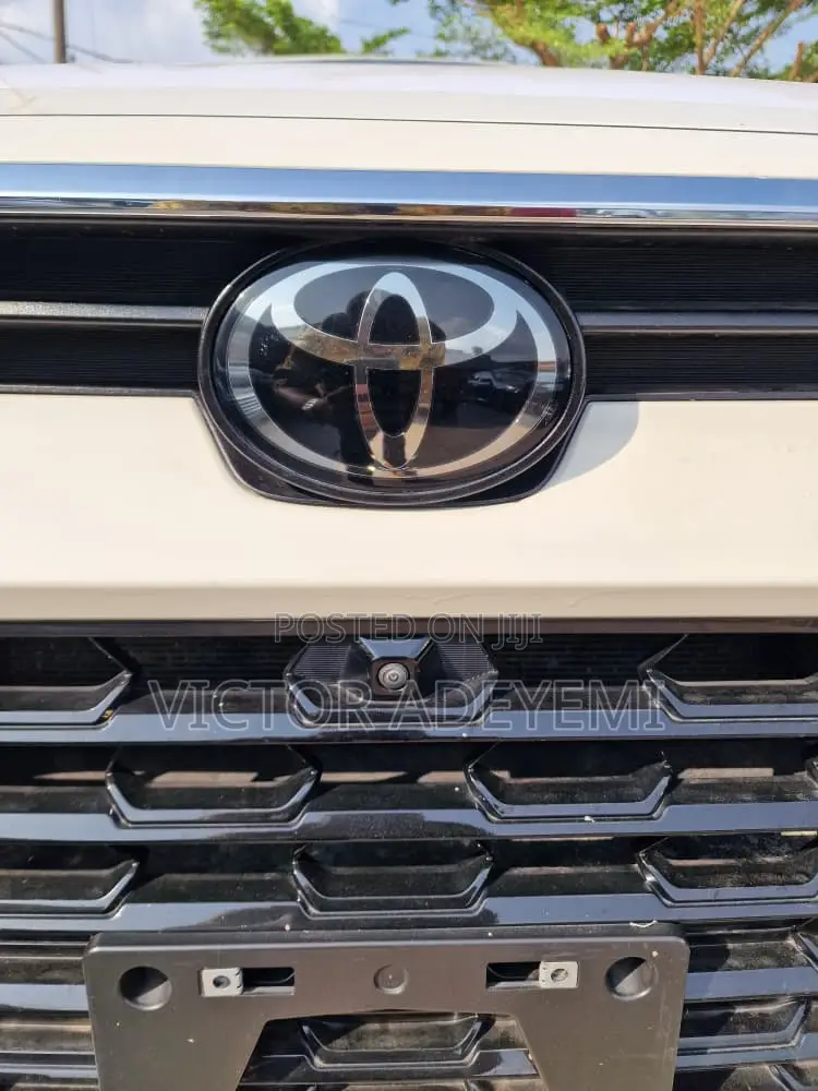 Toyota Highlander 2024 White