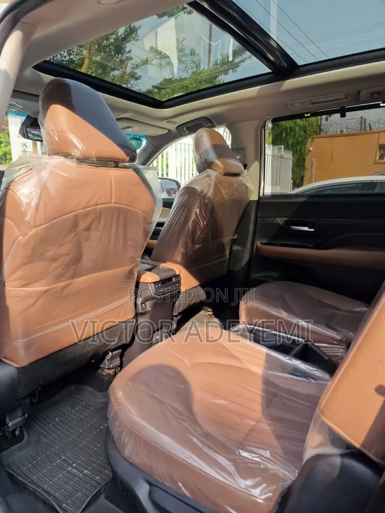 Toyota Highlander 2024 White