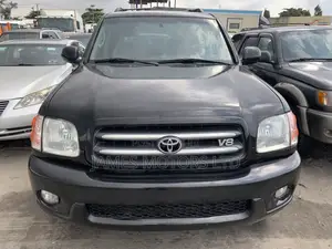 Toyota Sequoia 2004 Black