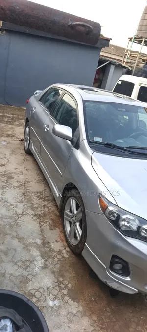 Toyota Corolla 2013 Silver