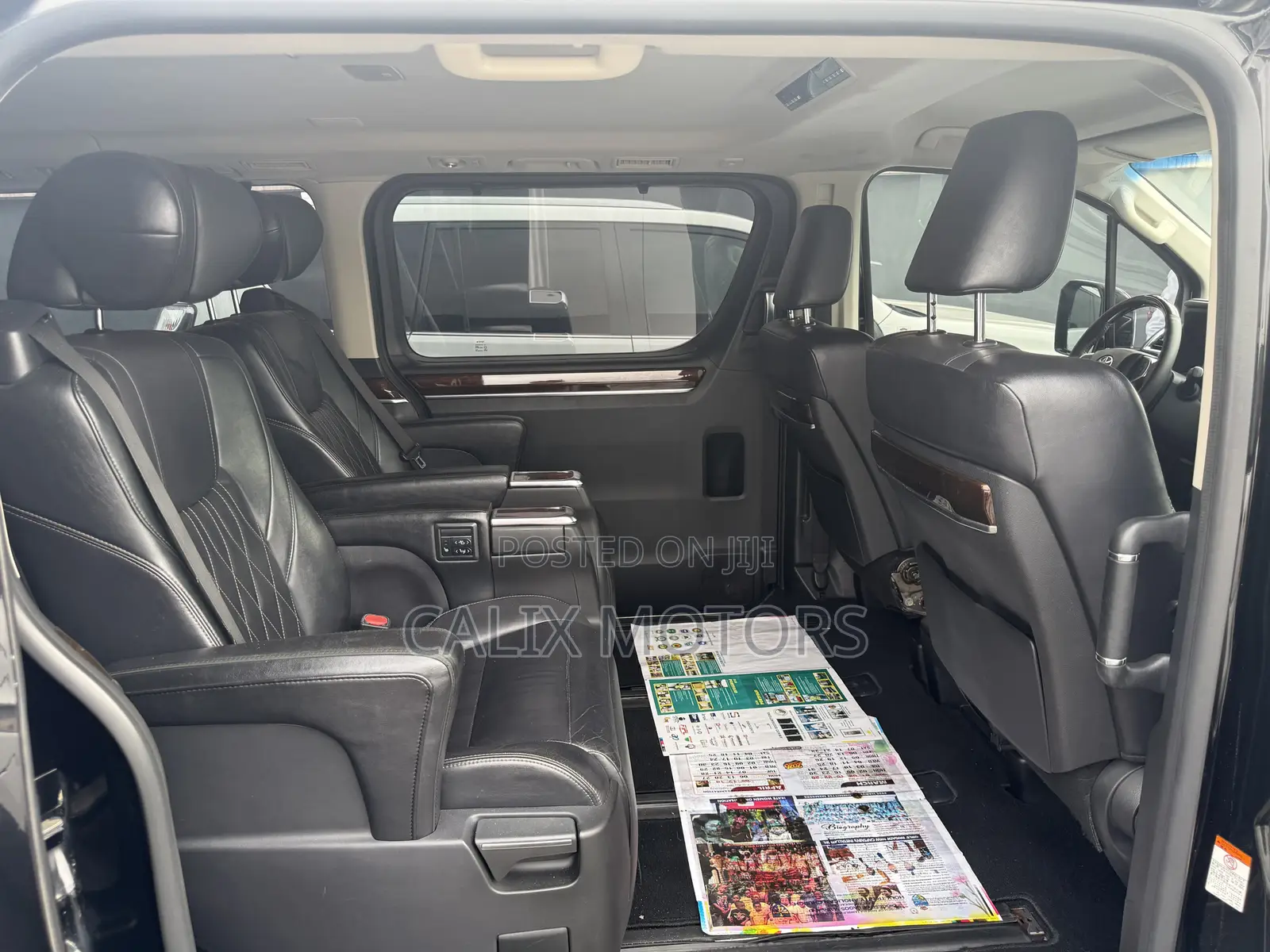 Toyota Granvia 2020 Black