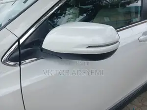 Honda CR-V 2021 White